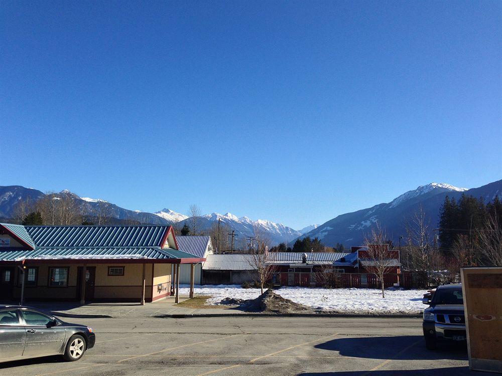 Pemberton Hotel  Exterior foto